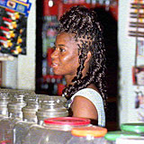 Suriname Tour Infos: Kreolin in Shop Kreolin_Laden